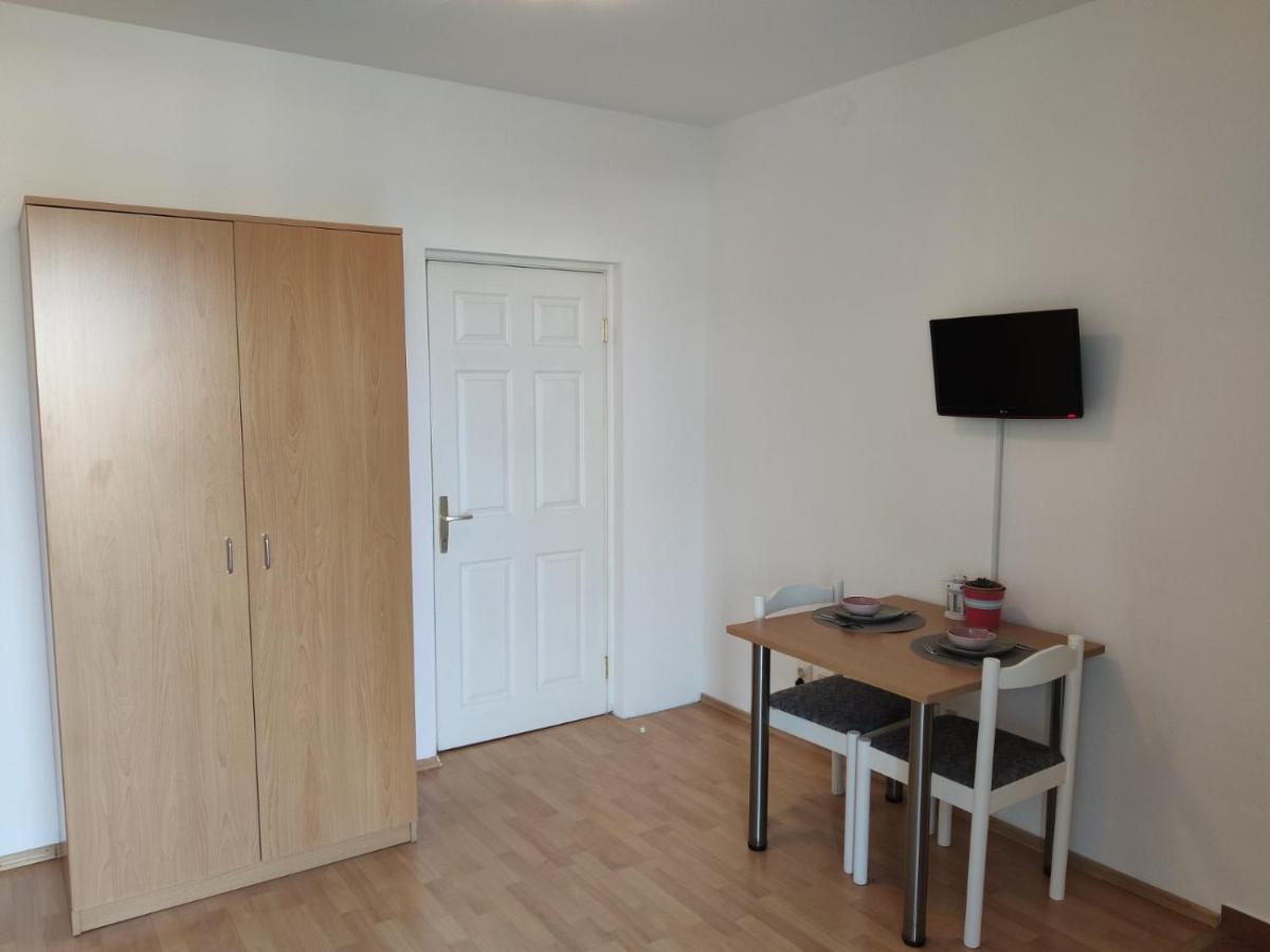 App Sime Klarin, Br.3 Apartman Jezera Kültér fotó