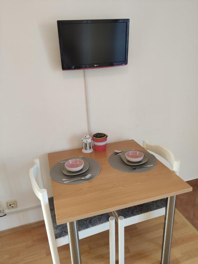 App Sime Klarin, Br.3 Apartman Jezera Kültér fotó